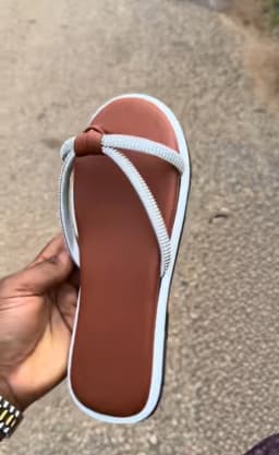 Ladies pretty slip on